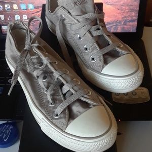 Converse Atmosphere All Stars Taupe Sneakers